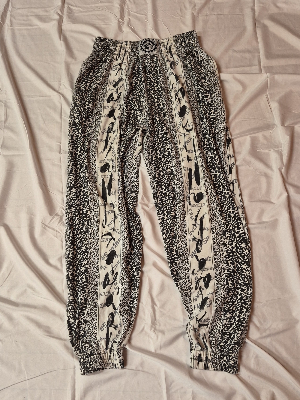 Vintage 90's Black & White Printed Harem Pants By Uncle Sam Size L